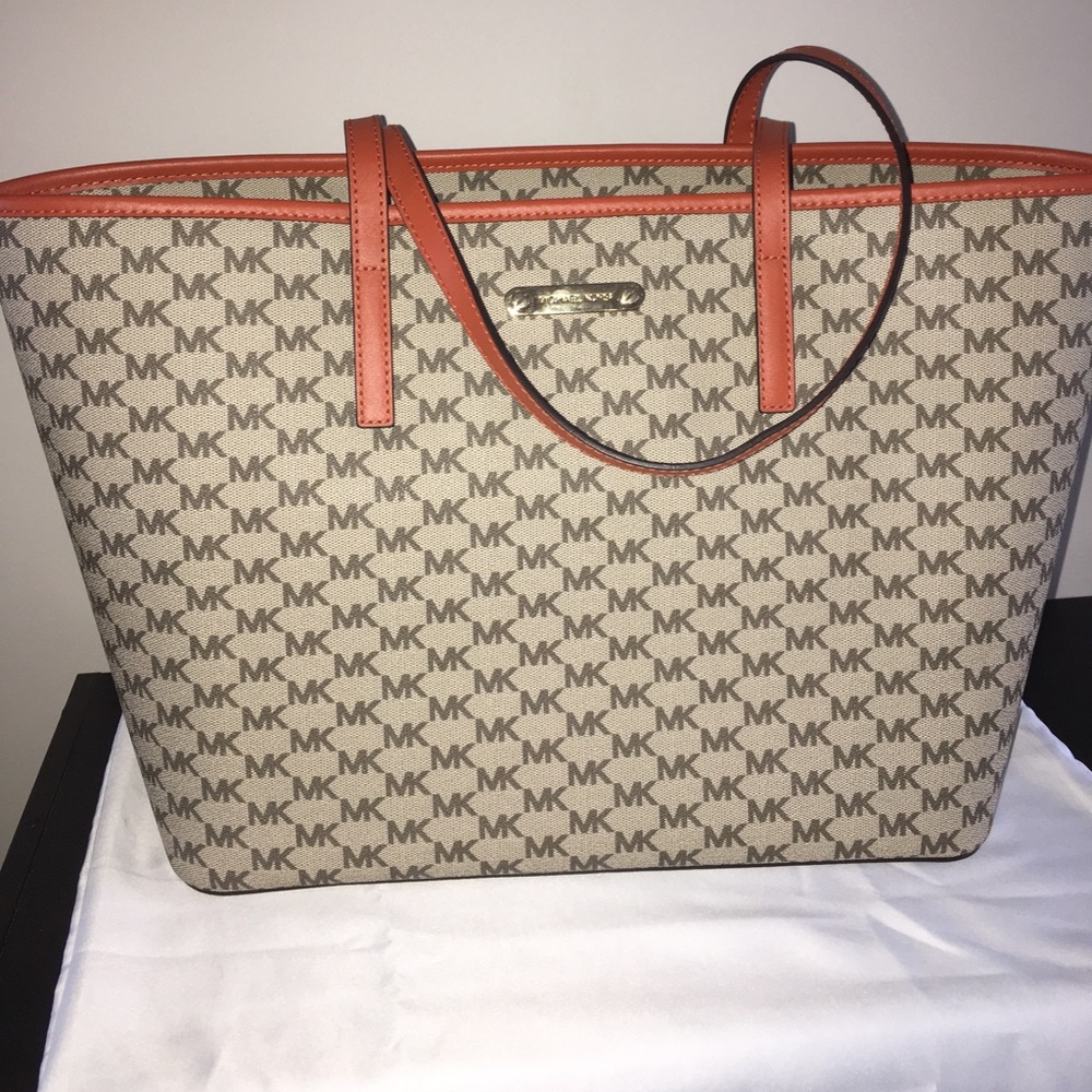 Michael Kors Lg Emery tote